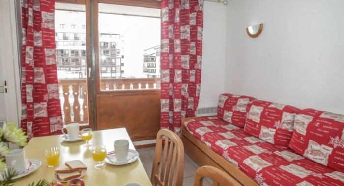 Hameau du Borsat Apartment, Tignes ski chalet, image 2